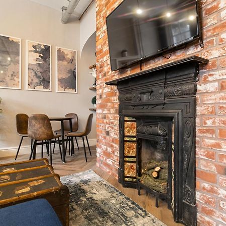 Whiskawaystays - Shaw Mews - Apartment 3 Устър Екстериор снимка